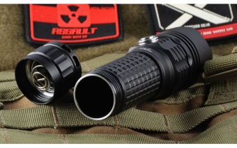 Фонарь Convoy BD06 XM-L2 T6 со встроенной зарядкой, 930 люмен