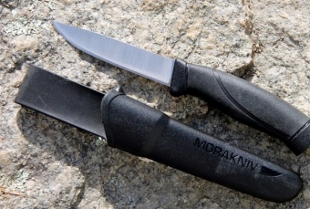 Нож MORAKNIV Companion Black, нержавеющая сталь