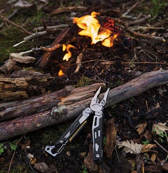 Мультитул Leatherman SIGNAL (832265) 114,3 мм 19 функций